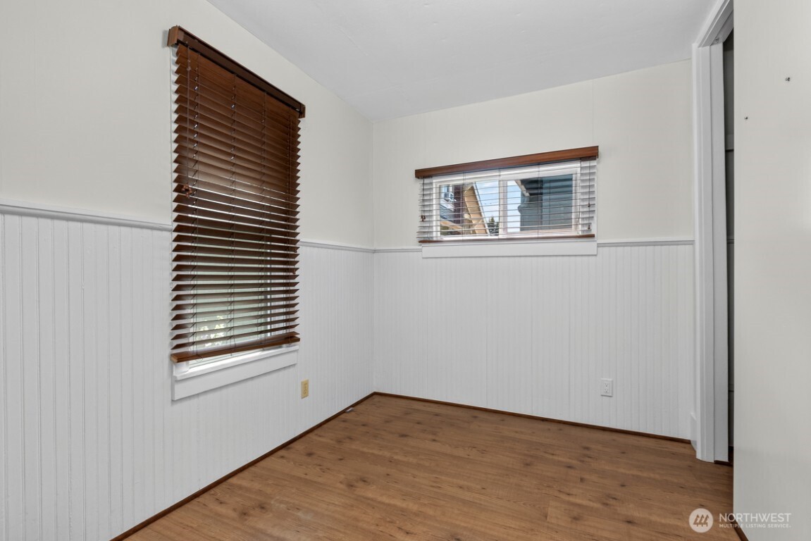 418 North 61st Street, Unit ADU Seattle, WA 98103 - Photo 22 of 23