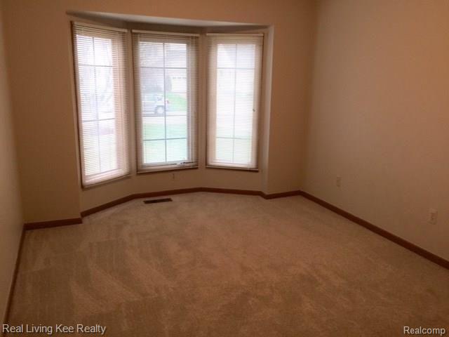 492 Buttercup Drive Rochester, MI 48307 - Photo 11 of 14 a6.jpg