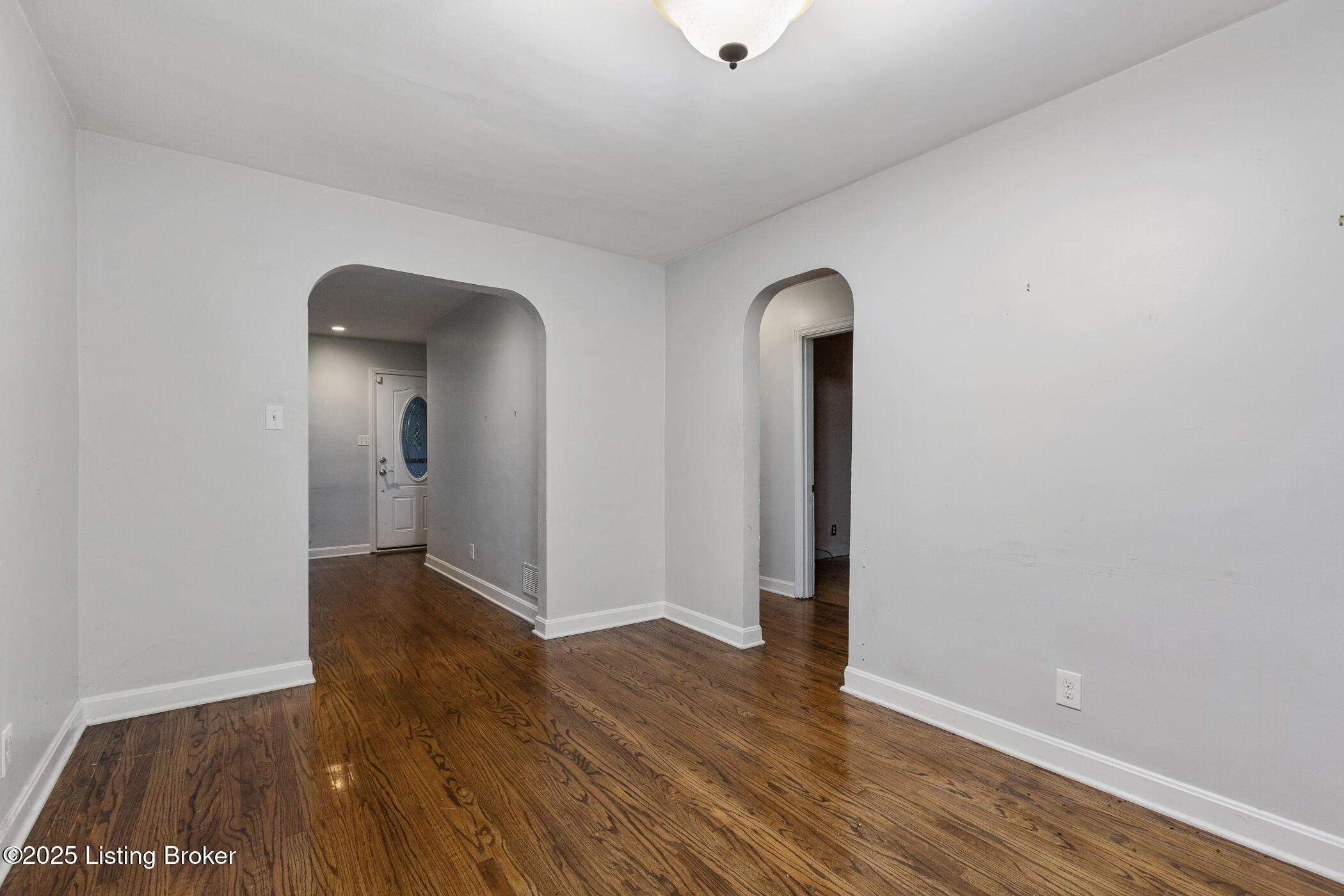 8809 Perry Road Louisville, KY 40222 - Photo 9 of 30 Dining Area
