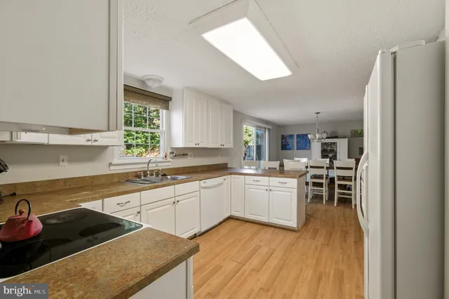 $535,000 | 18321 Swan Stream Drive, Gaithersburg, MD 20877