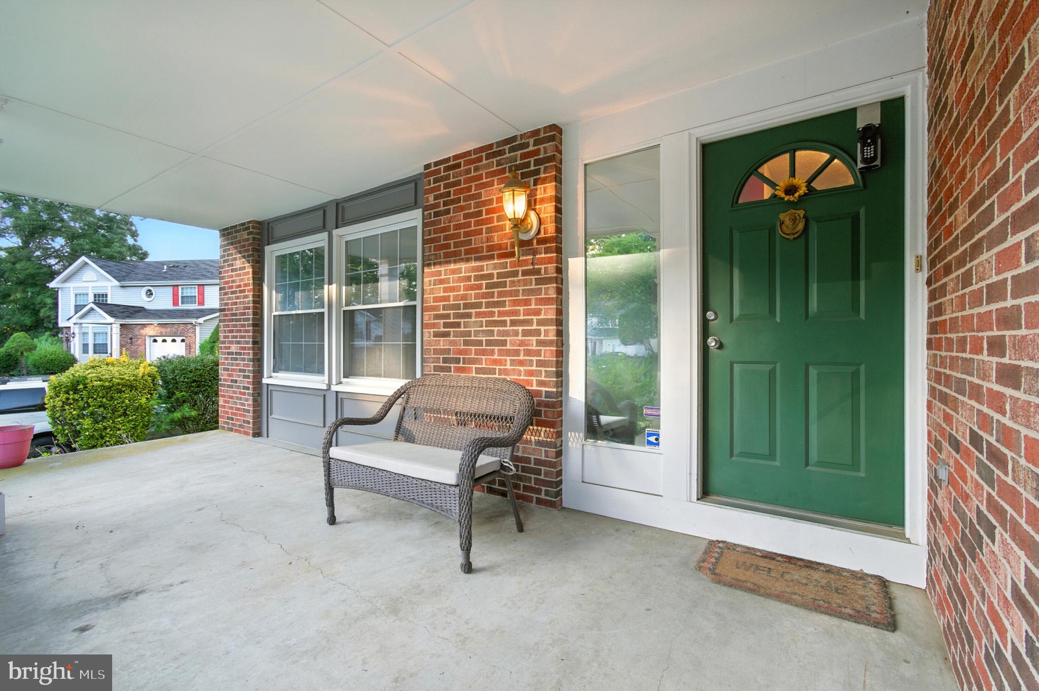 18321 Swan Stream Drive Gaithersburg, MD 20877 - Photo 3 of 53