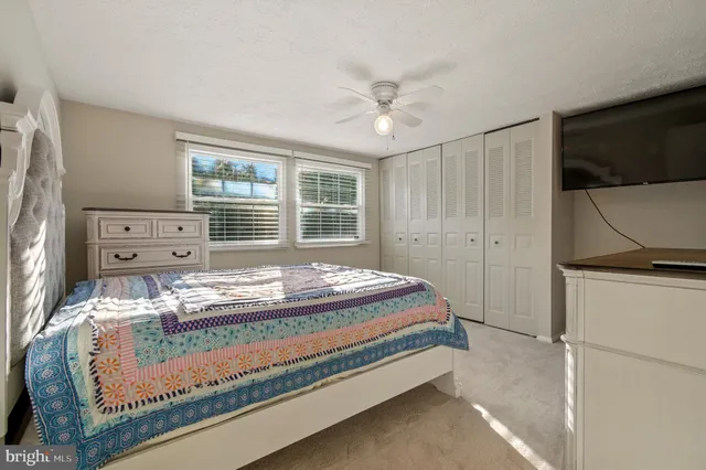 $535,000 | 18321 Swan Stream Drive, Gaithersburg, MD 20877