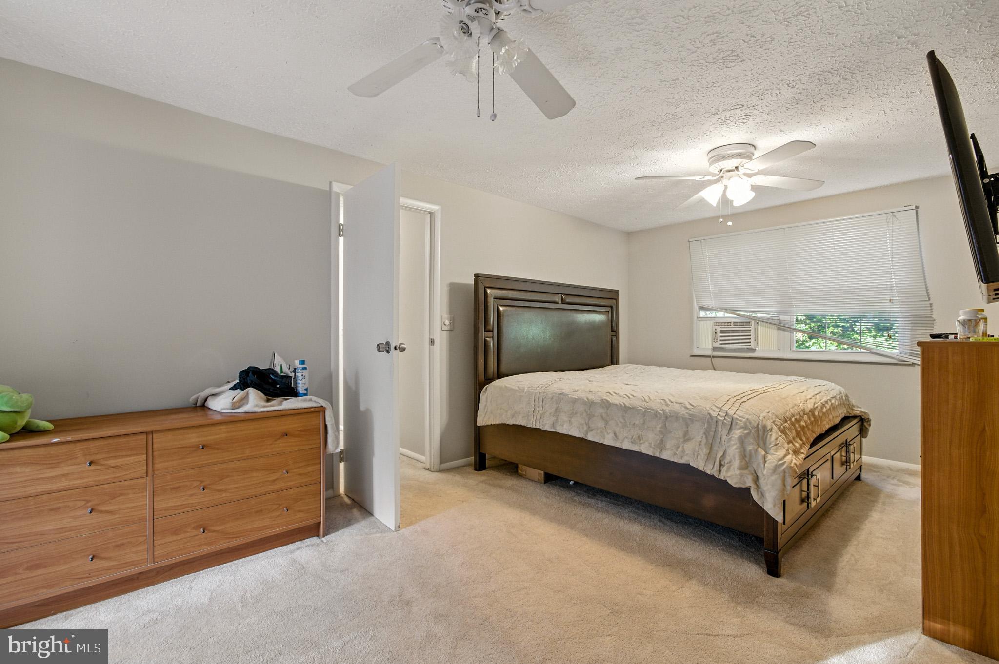 18321 Swan Stream Drive Gaithersburg, MD 20877 - Photo 40 of 53