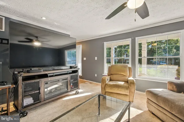 $535,000 | 18321 Swan Stream Drive, Gaithersburg, MD 20877