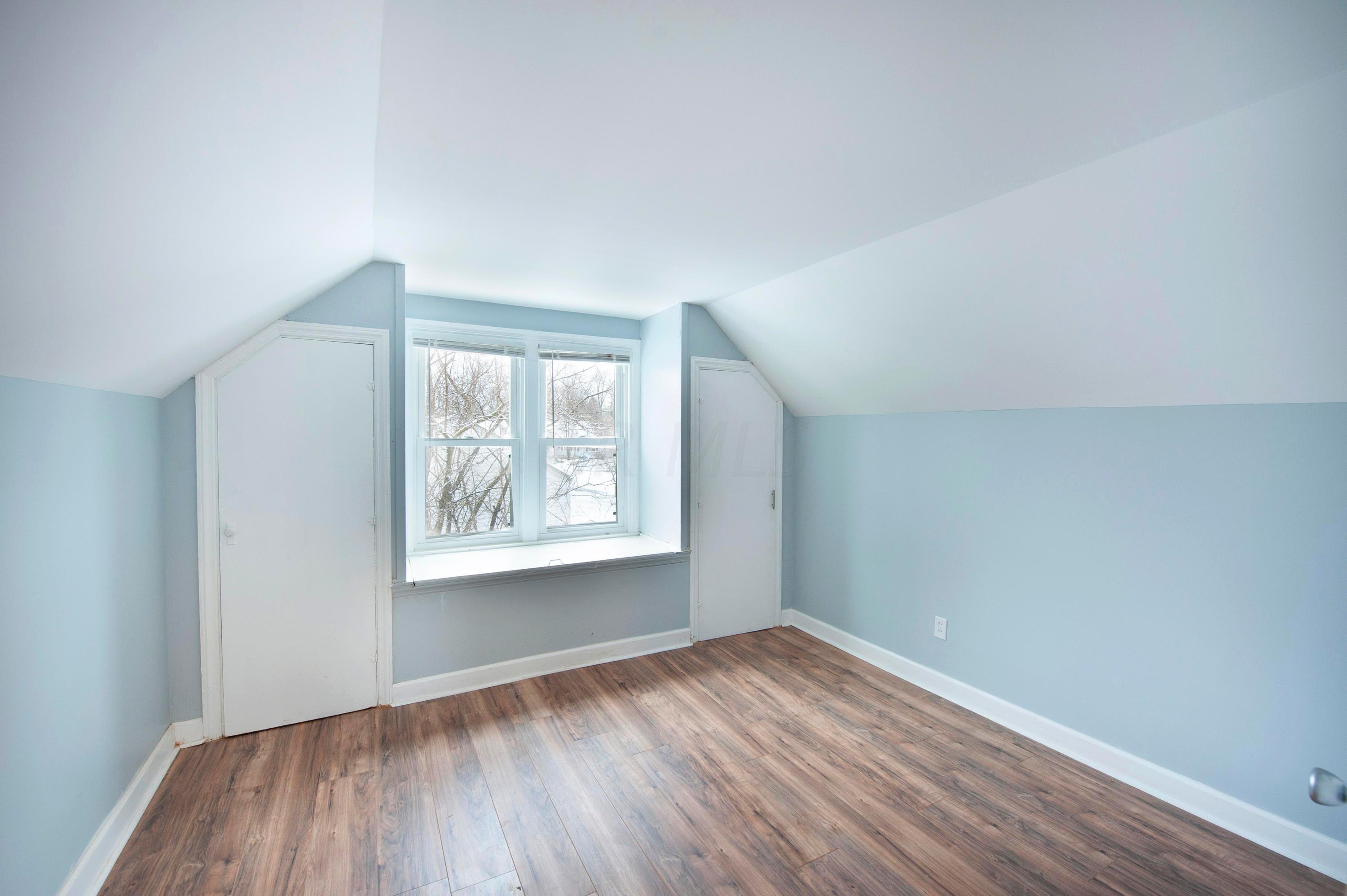 1827 Marston Road Columbus, OH 43219 - Photo 14 of 21 Gallery Image 14