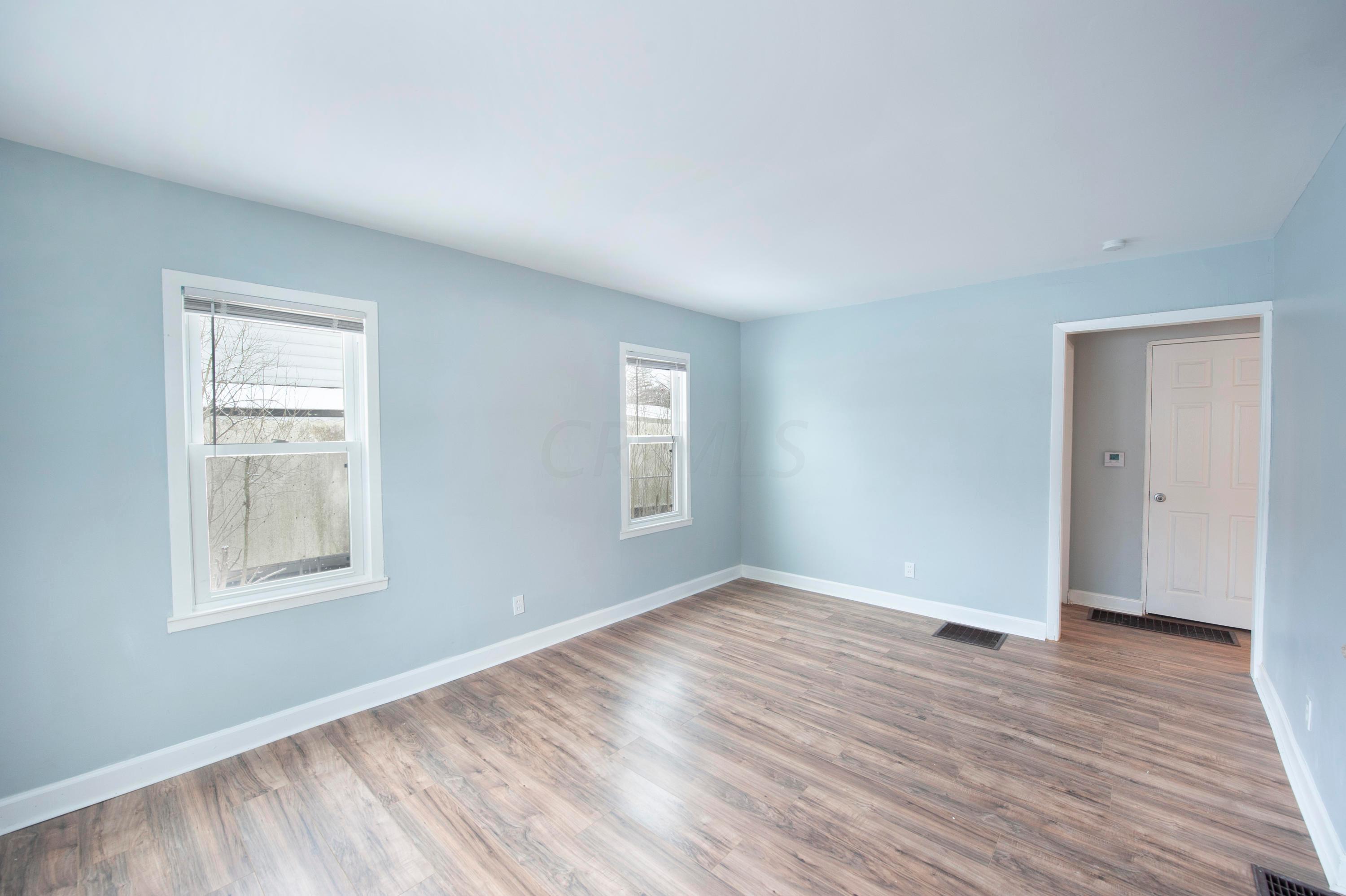 1827 Marston Road Columbus, OH 43219 - Photo 2 of 21 Gallery Image 2