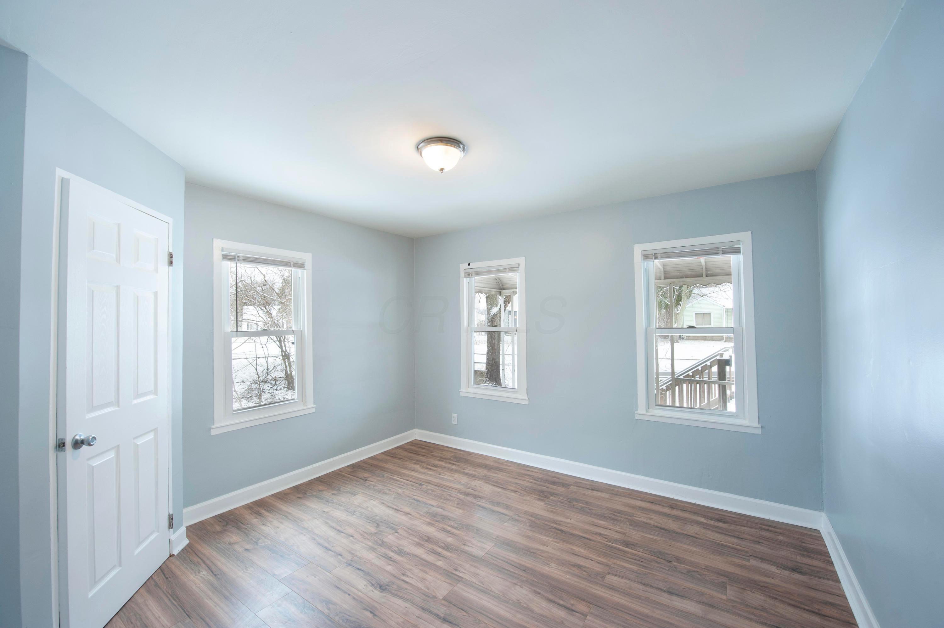 1827 Marston Road Columbus, OH 43219 - Photo 9 of 21 Gallery Image 9