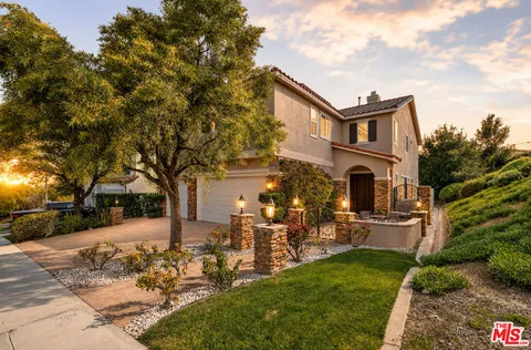 $998,000 | 28346 Linda Vista Street, Canyon Country, CA 91387