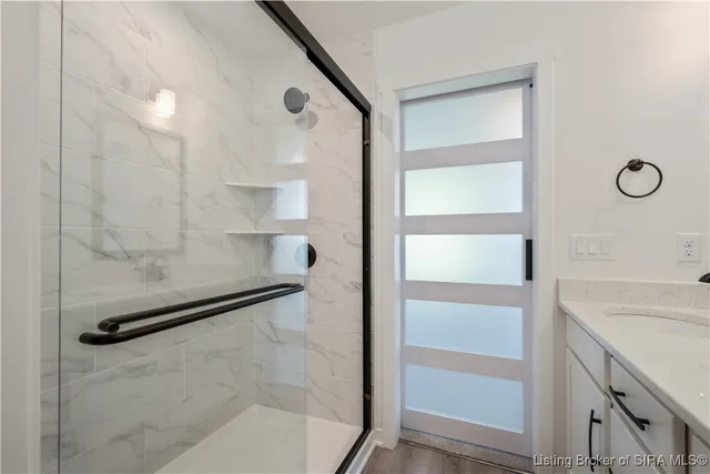 $364,900 | 2222 Pine Tree Lane, Memphis, IN 47143