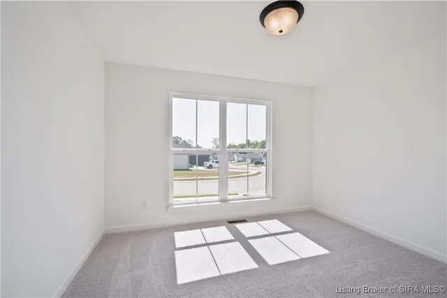 $364,900 | 2222 Pine Tree Lane, Memphis, IN 47143