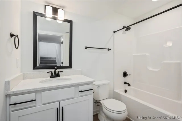 $364,900 | 2222 Pine Tree Lane, Memphis, IN 47143