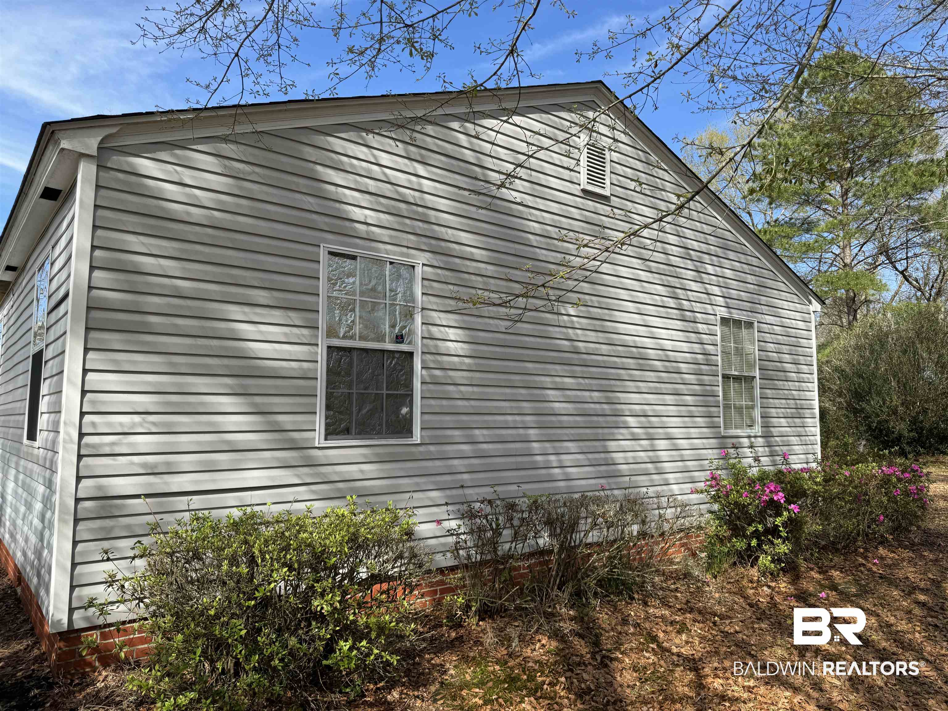 101 Beck Street Atmore, AL 36502 - Photo 2 of 22