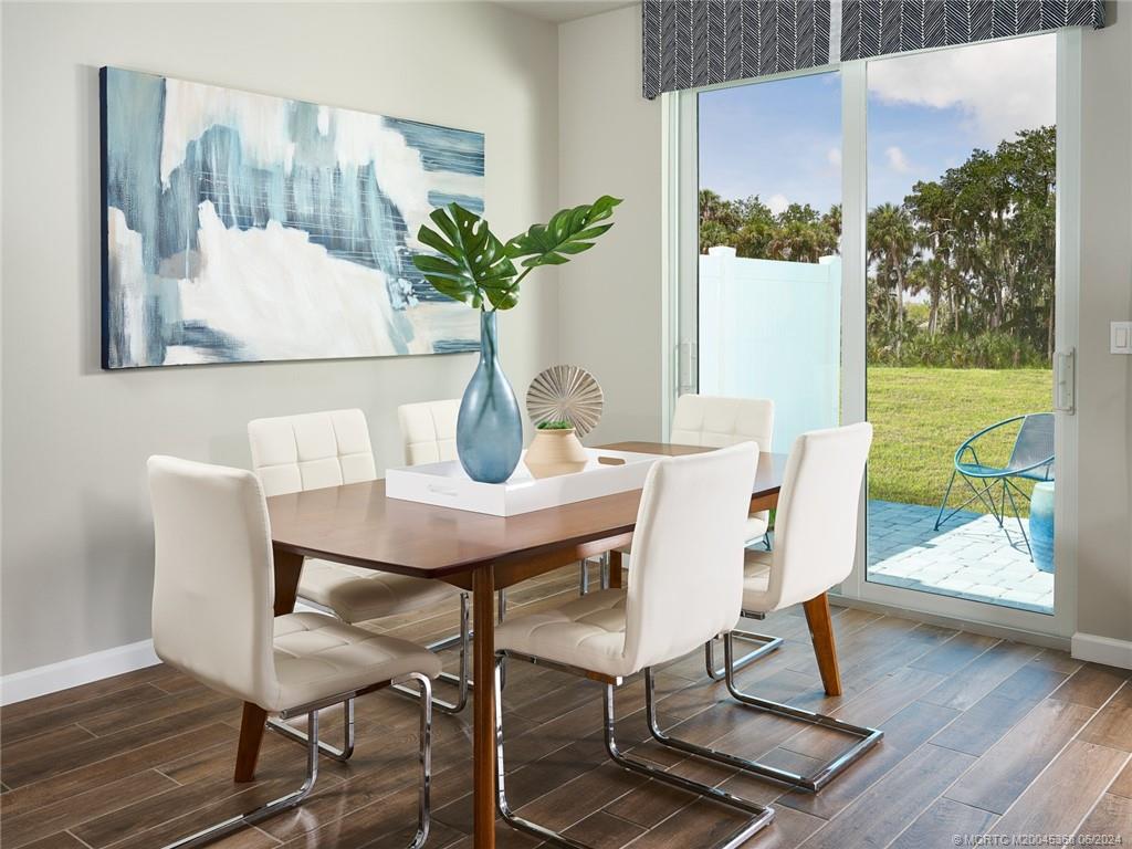 5773 Southeast Edgewater Circle Stuart, FL 34997 - Photo 3 of 9 Gallery Image 3