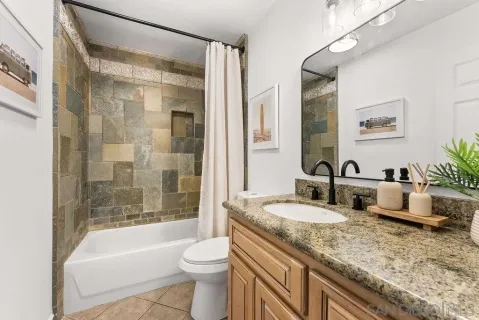 $775,000 | 2568 Albatross Street, Unit 5G, San Diego, CA 92101