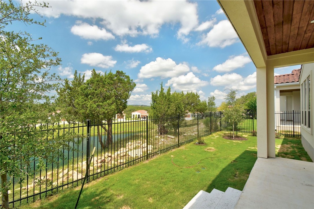 4107 Softleaf Lane Austin, TX 78738 - Photo 31 of 40 Gallery Image 31