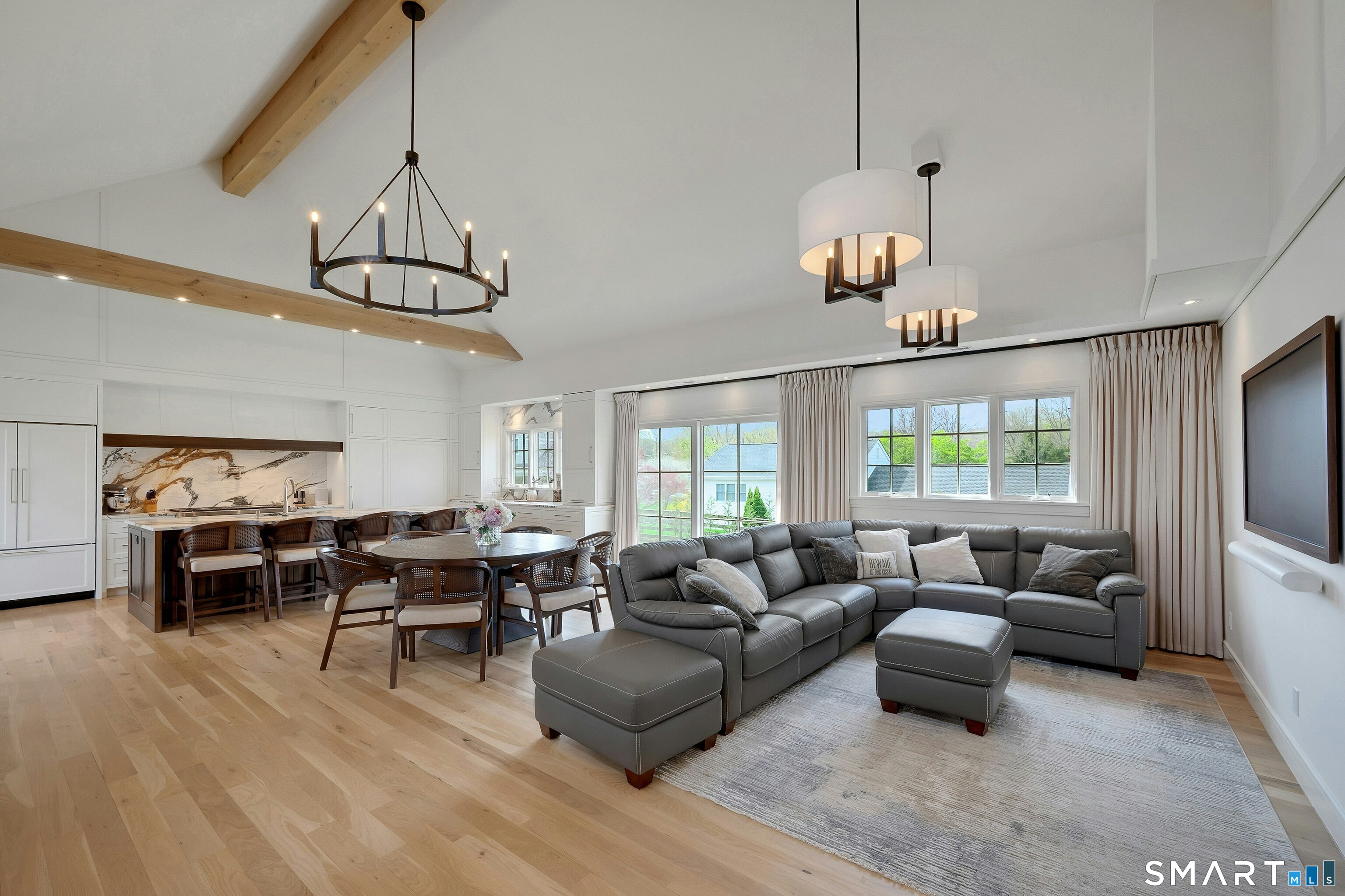 47 Ridge Street Greenwich, CT 06807 - Photo 4 of 21