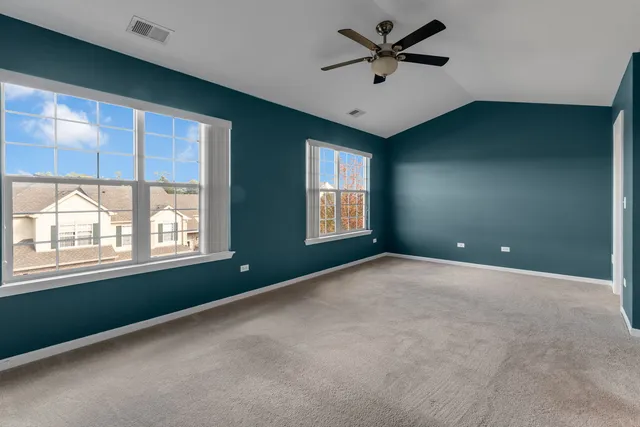 $245,000 | 5320 Cobblers Crossing, McHenry, IL 60050