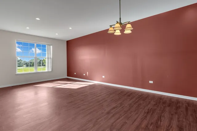 $245,000 | 5320 Cobblers Crossing, McHenry, IL 60050