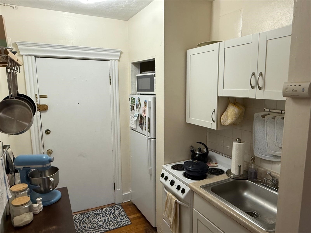 70 Strathmore Road, Unit 7A Boston, MA 02135 - Photo 7 of 24 Gallery Image 7