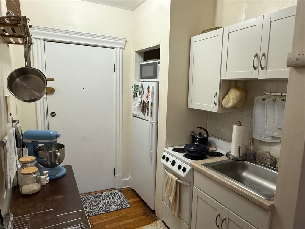 70 Strathmore Road, Unit 7A Boston, MA 02135 - Photo 8 of 24 Gallery Image 8