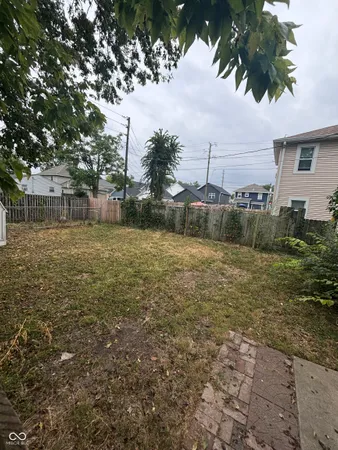 $1,325 | 525 North Belmont Avenue, Indianapolis, IN 46222