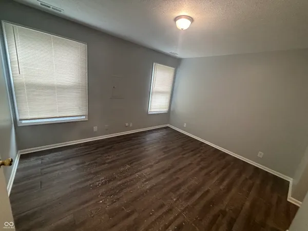 $1,325 | 525 North Belmont Avenue, Indianapolis, IN 46222