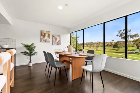 $825,000 | 2556 Navarra Drive, Unit C, Carlsbad, CA 92009