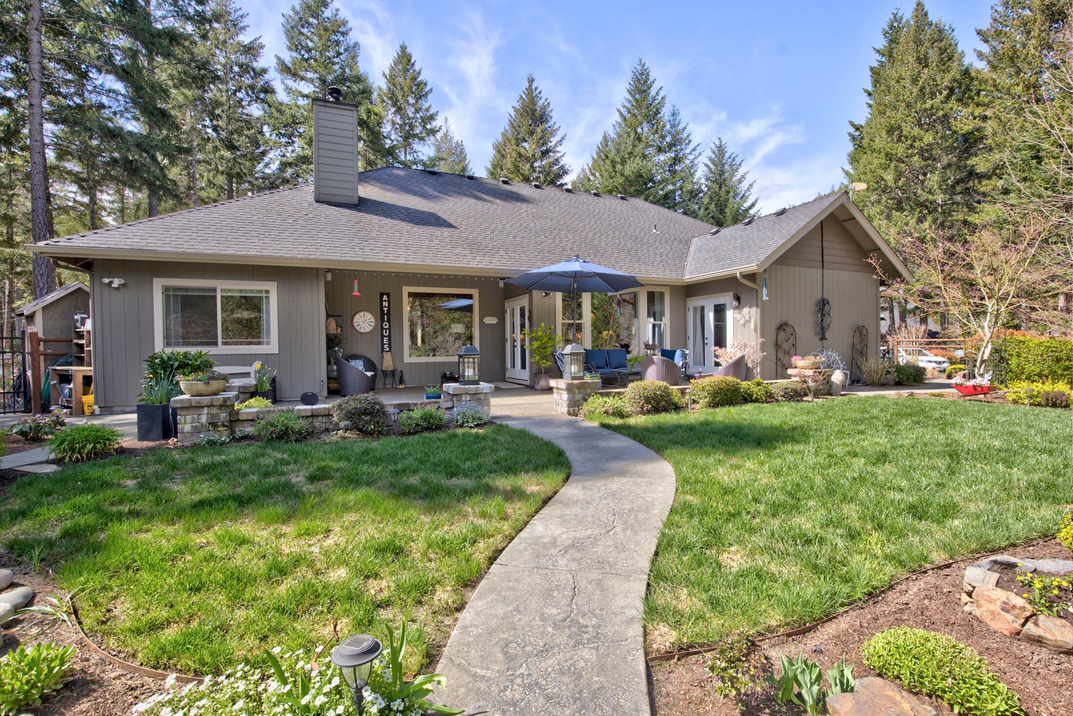 237 Marble Mountain Road Grants Pass, OR 97527 - Photo 28 of 53 0R1A1370_1_2_3_4