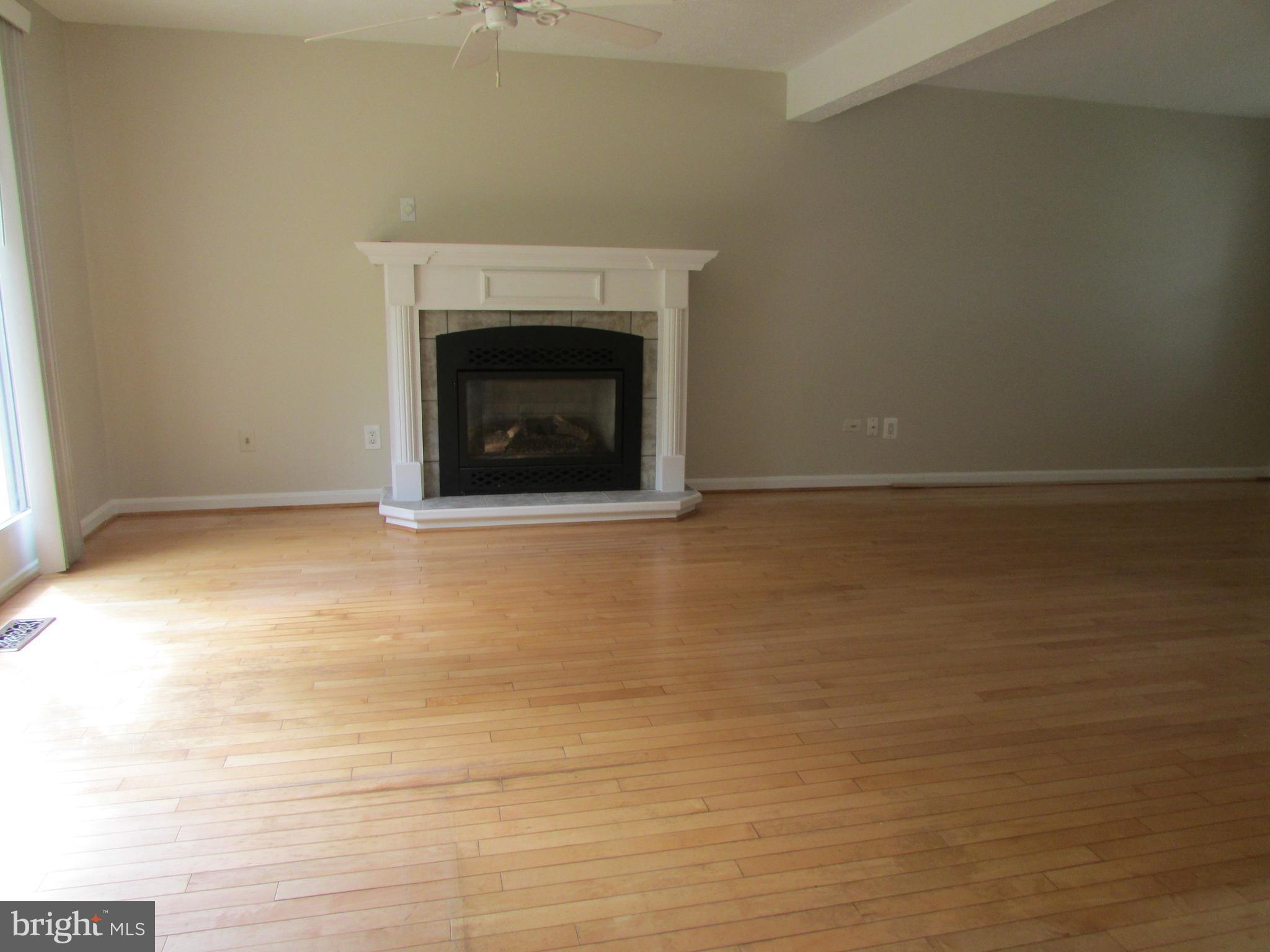 9356 Burke Road Burke, VA 22015 - Photo 11 of 37 Gallery Image 11