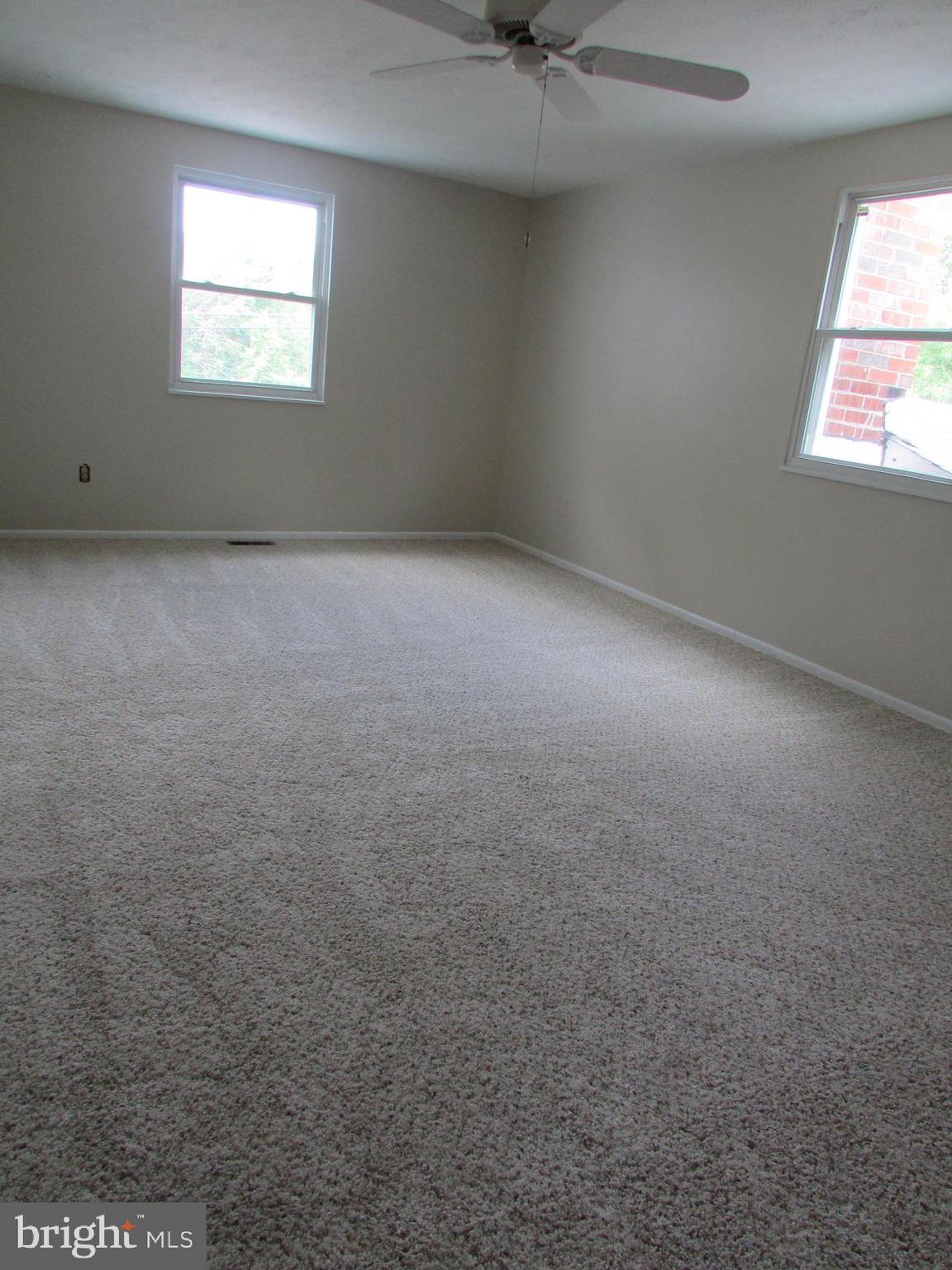 9356 Burke Road Burke, VA 22015 - Photo 19 of 37 Gallery Image 19