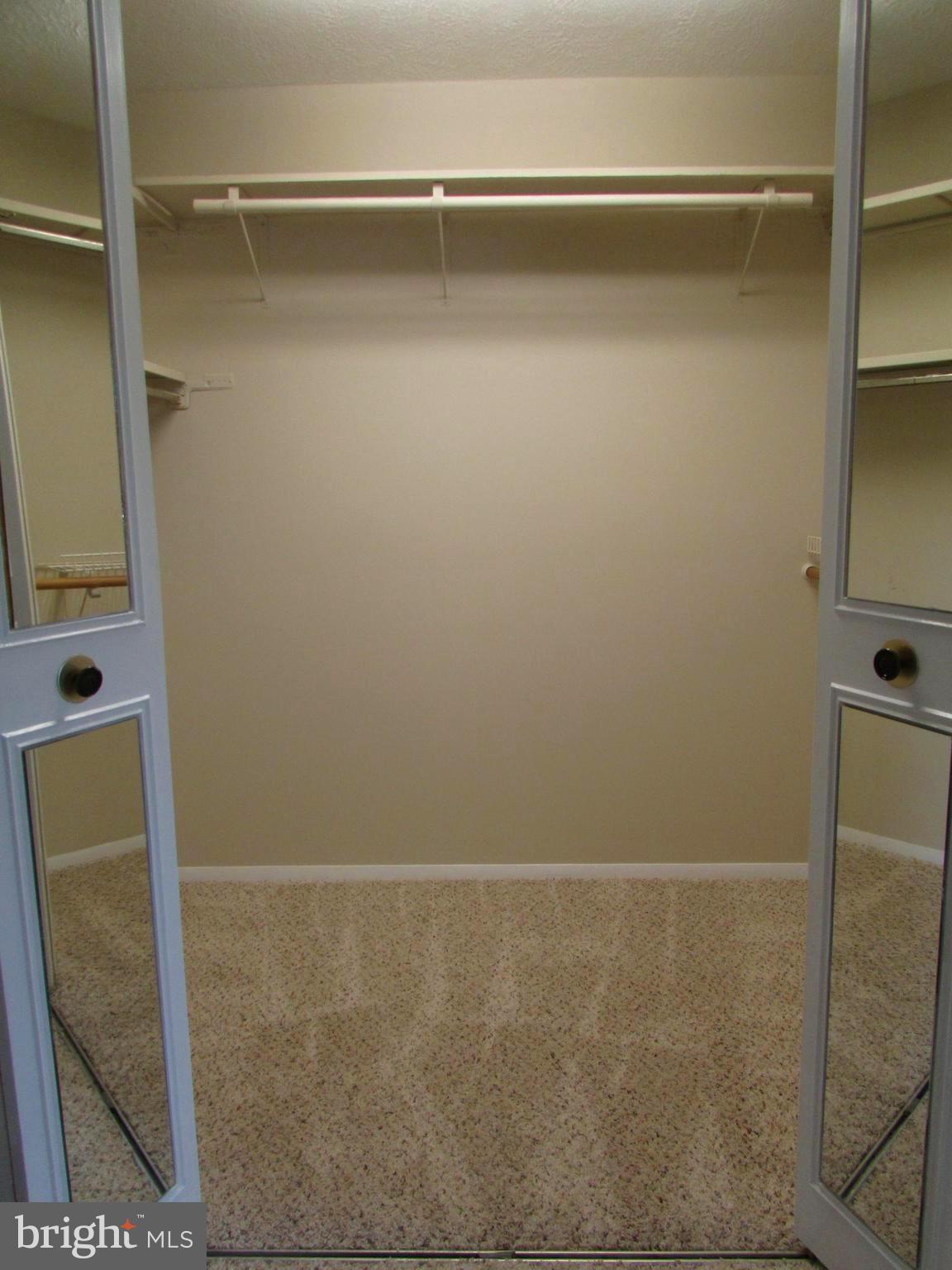 9356 Burke Road Burke, VA 22015 - Photo 20 of 37 Gallery Image 20