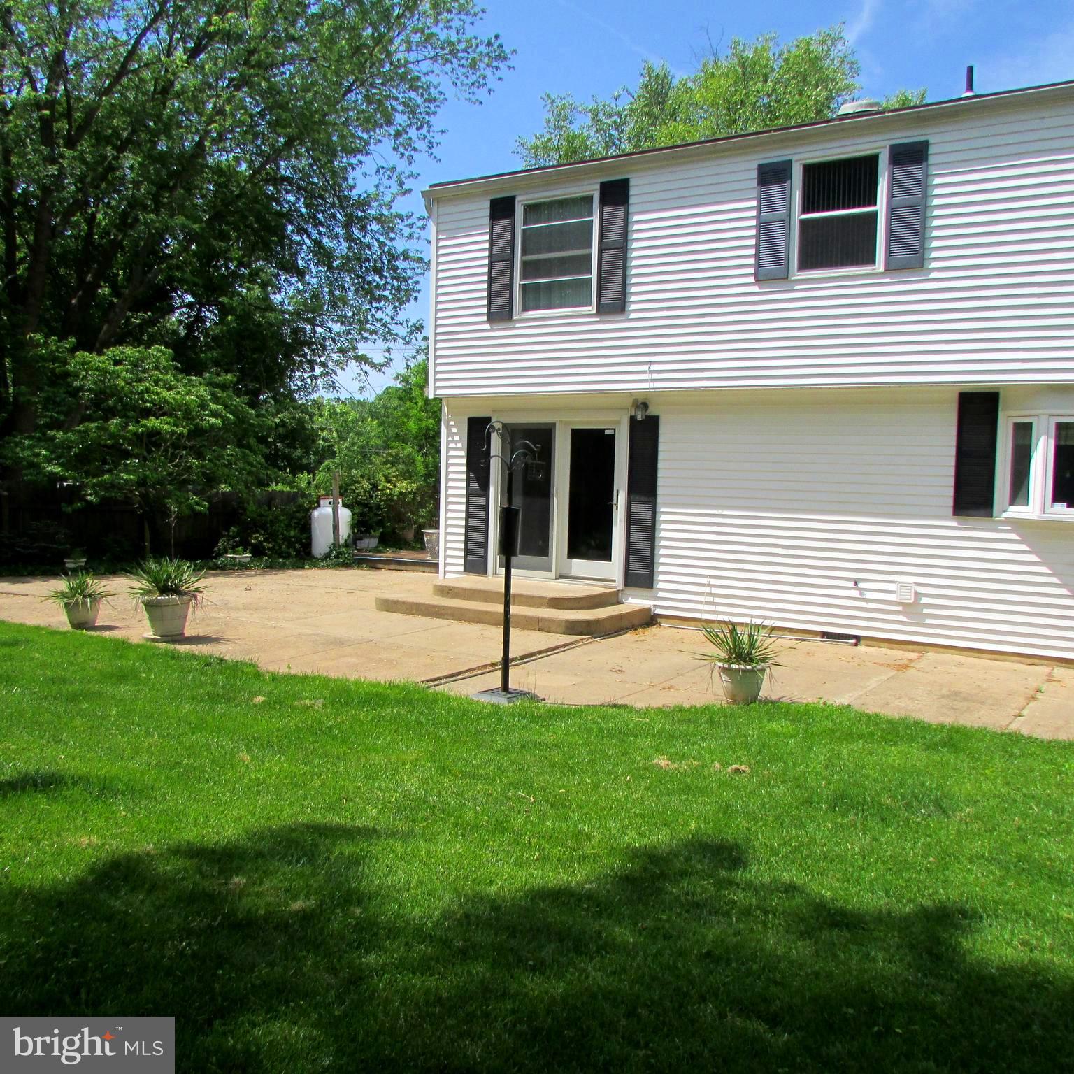 9356 Burke Road Burke, VA 22015 - Photo 31 of 37 Gallery Image 31