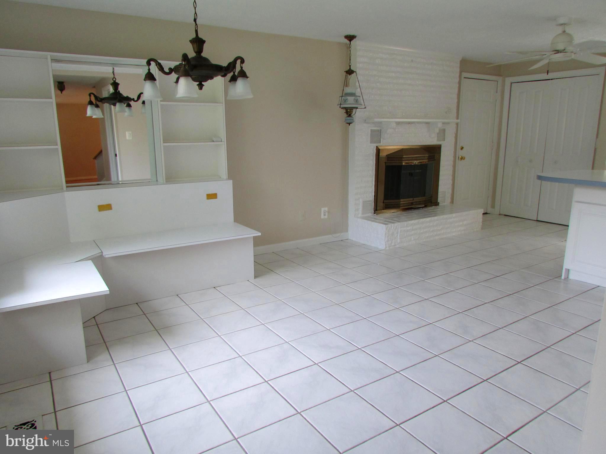 9356 Burke Road Burke, VA 22015 - Photo 8 of 37 Gallery Image 8