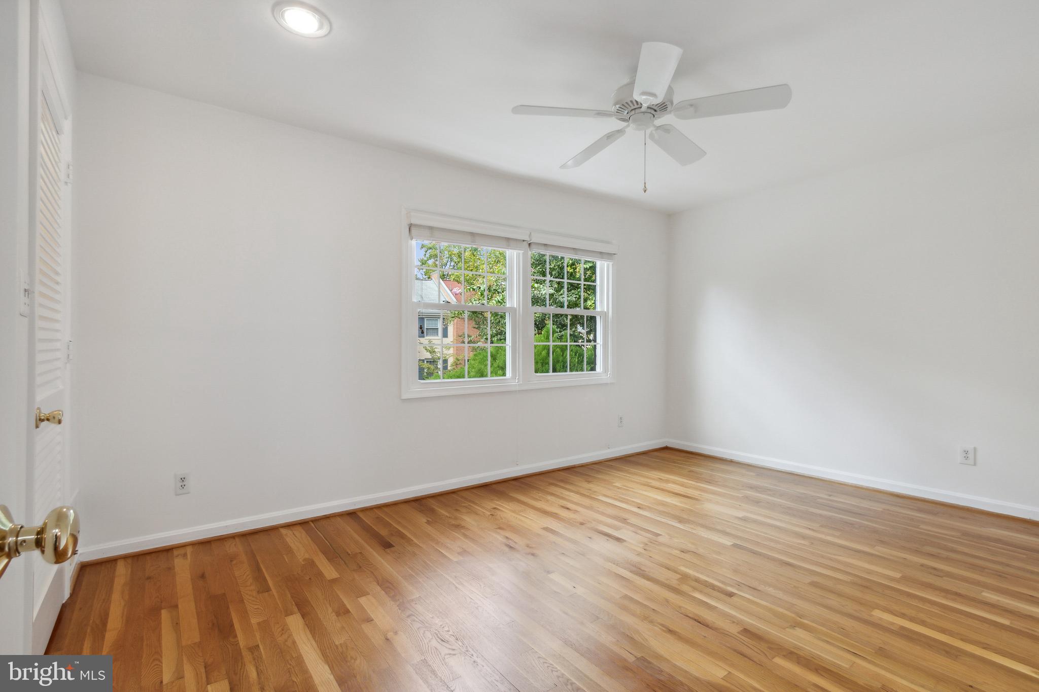 8407 Willow Forge Road Springfield, VA 22152 - Photo 13 of 45 Primary BR w/Original Solid Hardwood Floors