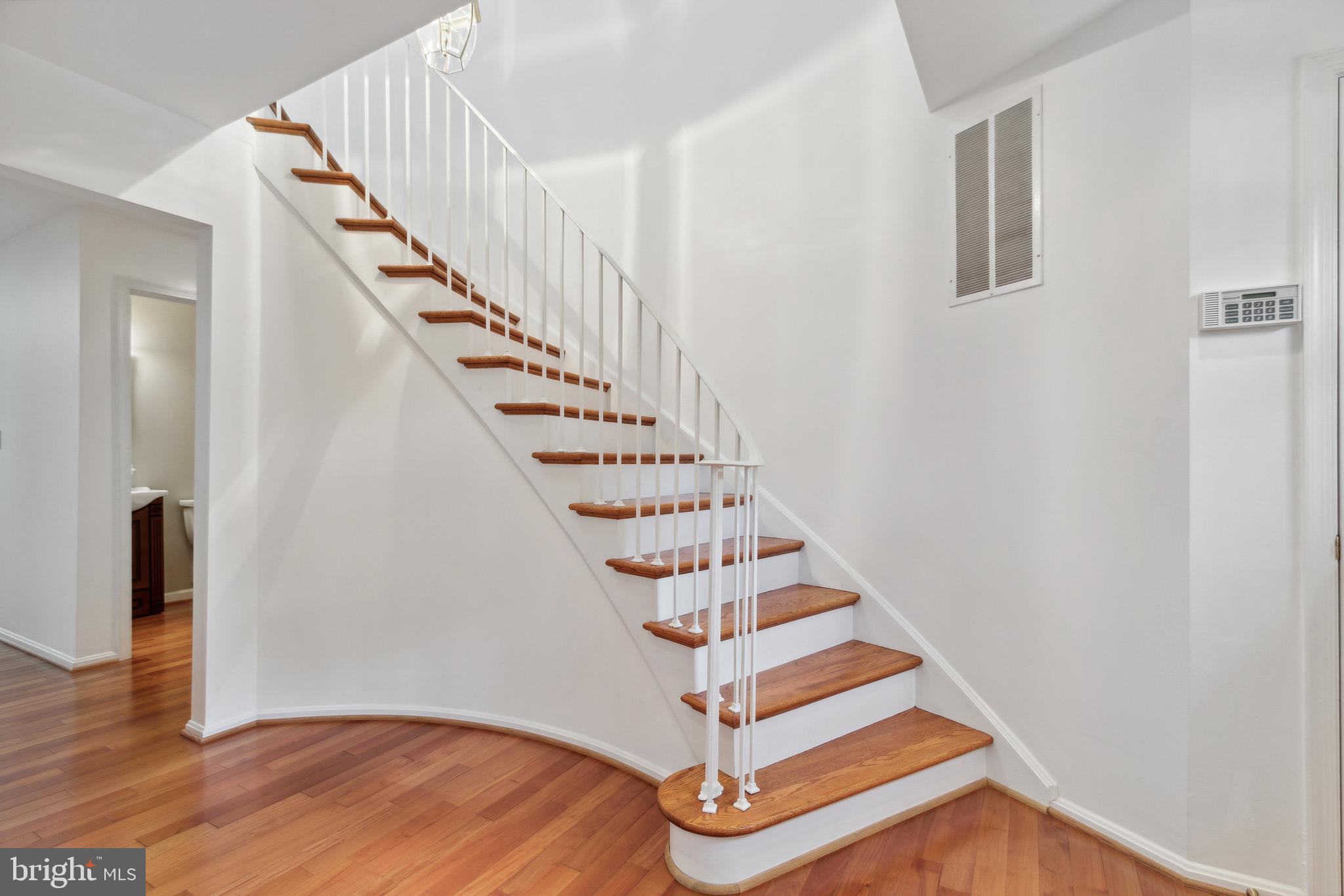 8407 Willow Forge Road Springfield, VA 22152 - Photo 4 of 45 Dramatic Entry w/Circular Staircase