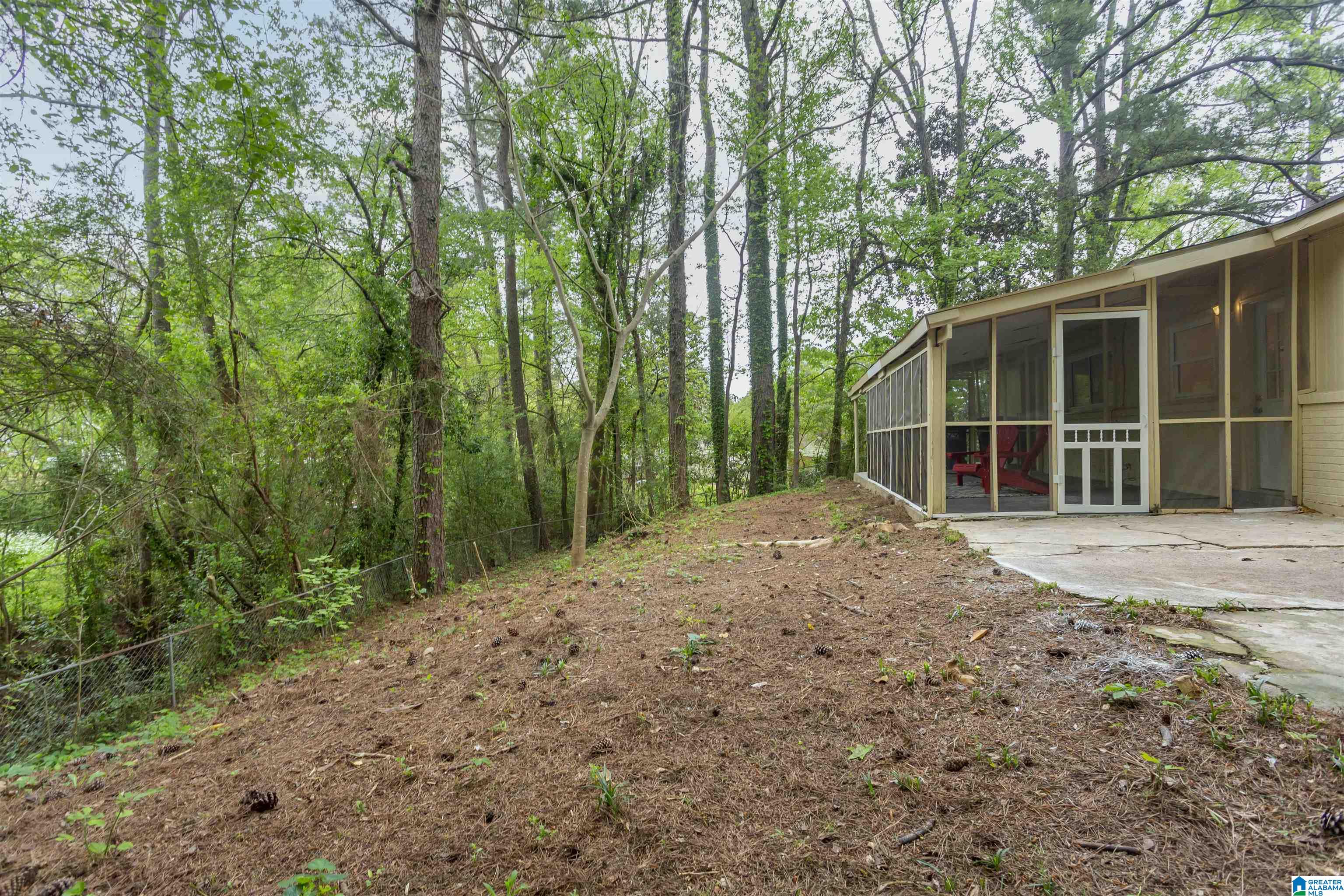 2140 Kelly Lane Birmingham, AL 35216 - Photo 31 of 37
