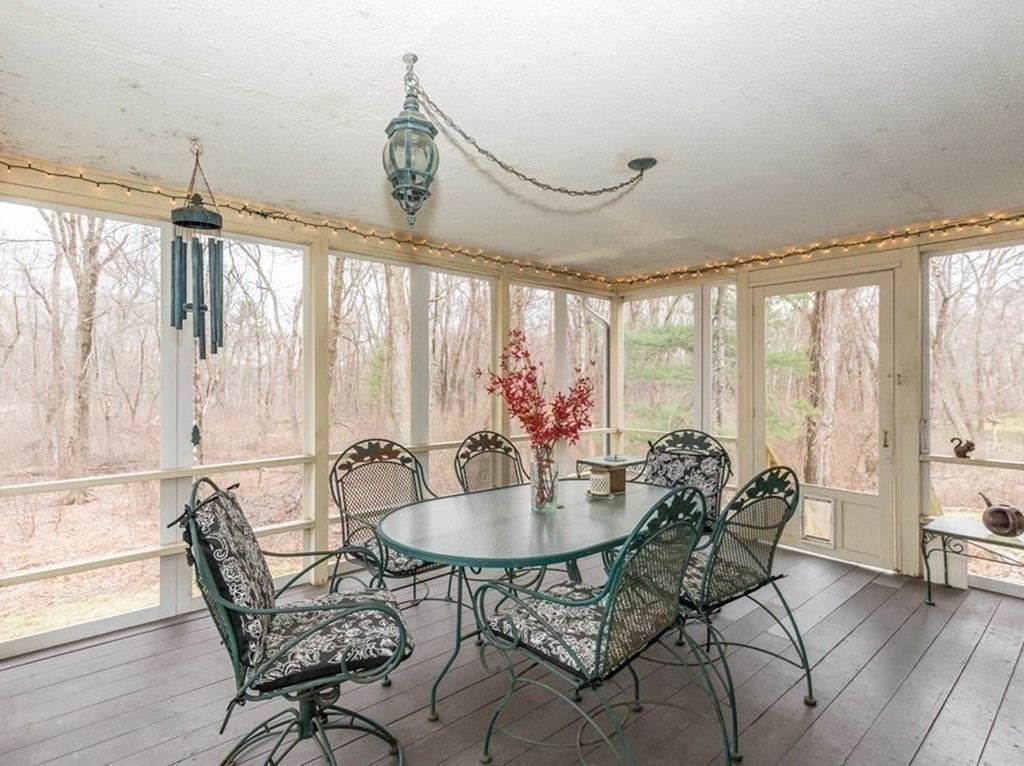18 Sevilla Road Andover, MA 01810 - Photo 36 of 42 Gallery Image 36