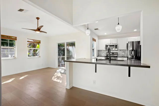 $1,290,000 | 118 Waiapo Place, Kihei, HI 96753