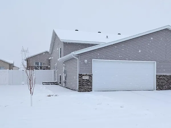 $274,900 | 4871 51st Avenue South, Fargo, ND 58104