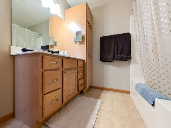 $274,900 | 4871 51st Avenue South, Fargo, ND 58104
