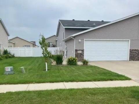 $274,900 | 4871 51st Avenue South, Fargo, ND 58104