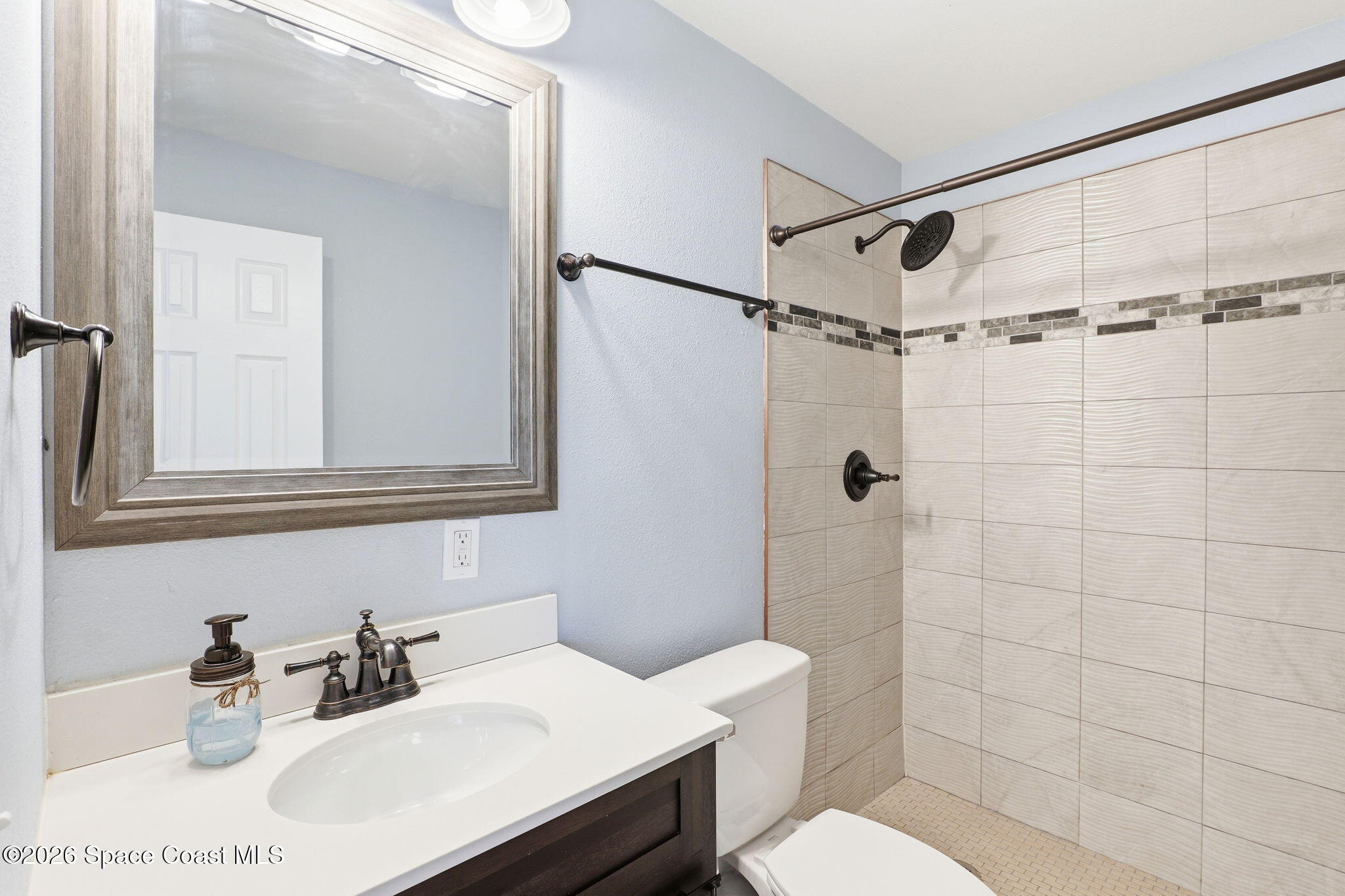 2936 Pembroke Road Melbourne, FL 32935 - Photo 18 of 34 10-web-or-mls-Melbourne_004