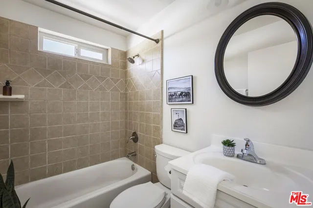 $679,000 | 137 North Oak Knoll Avenue, Unit 14, Pasadena, CA 91101