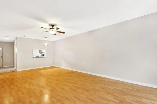 $1,750 | 1900 South Kanner Highway, Unit 3202, Stuart, FL 34994