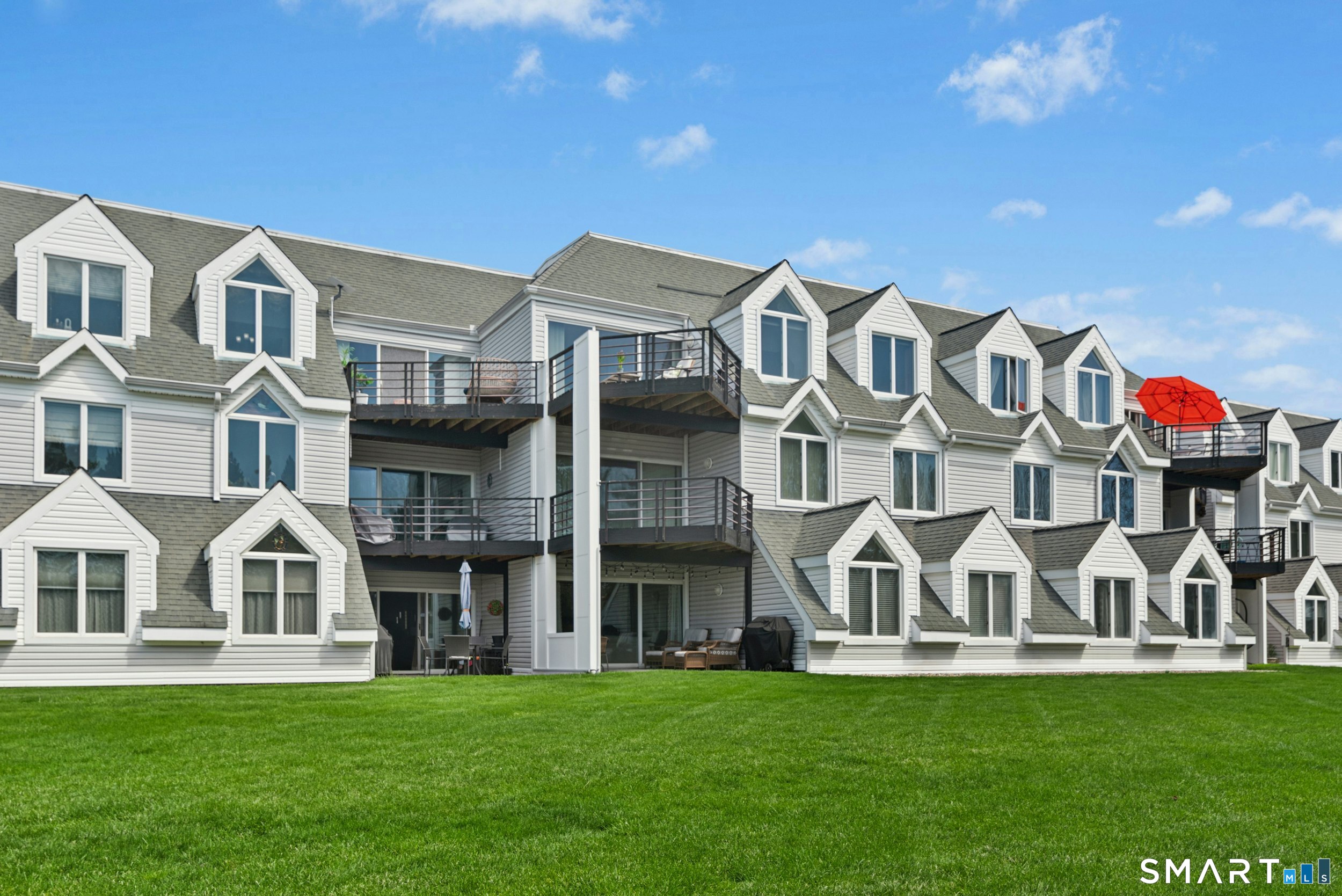 833 Popes Island Road, Unit 833 Milford, CT 06461 - Photo 26 of 39