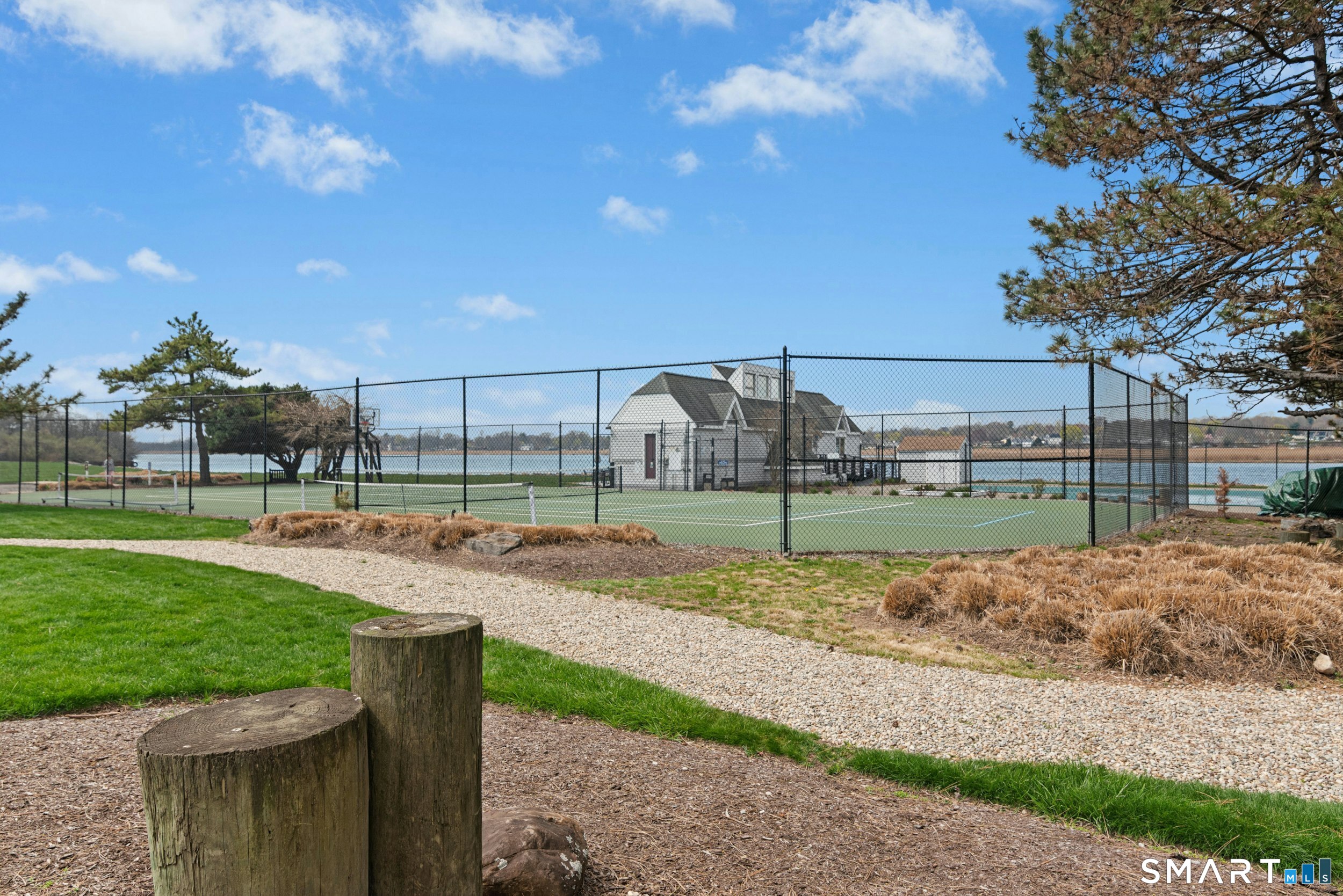 833 Popes Island Road, Unit 833 Milford, CT 06461 - Photo 29 of 39
