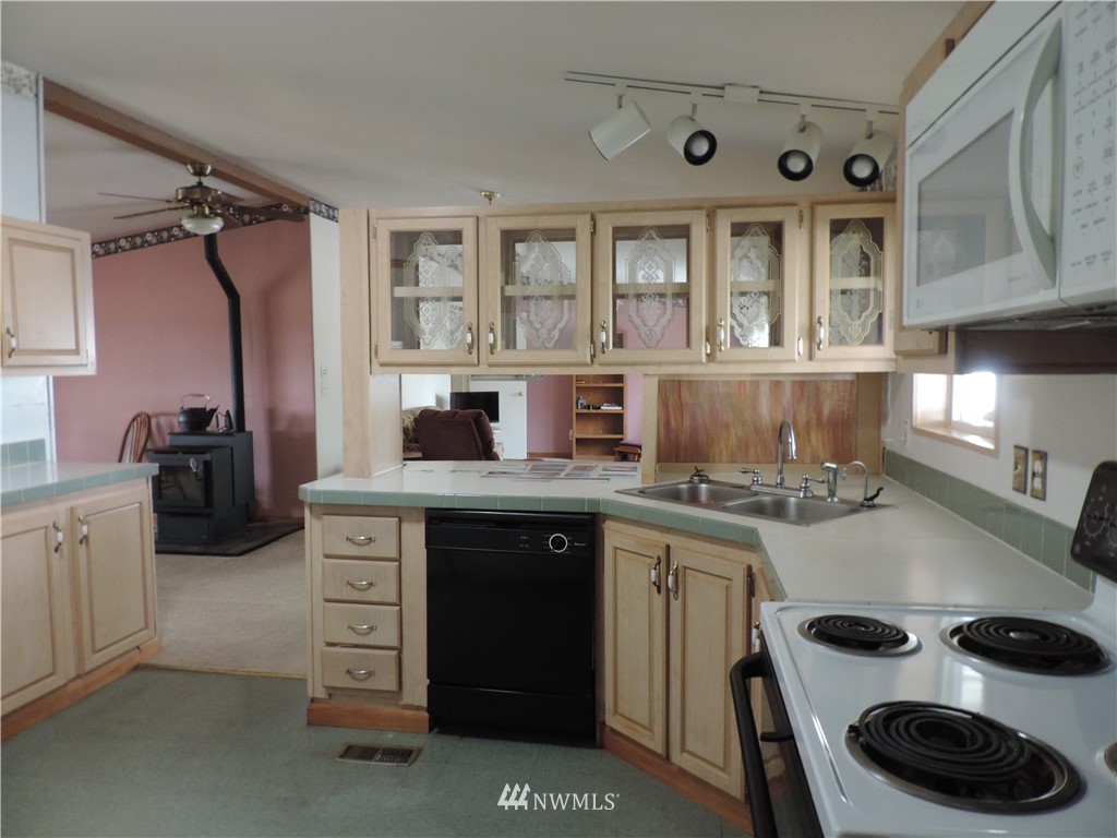 1201 Sanders Road Ellensburg, WA 98926 - Photo 7 of 23 Gallery Image 7