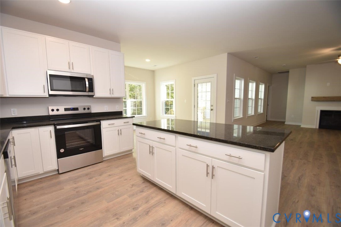 11675 Hanback Road Gordonsville, VA 22942 - Photo 10 of 19 Kitchen featuring stainless steel appliances, whit