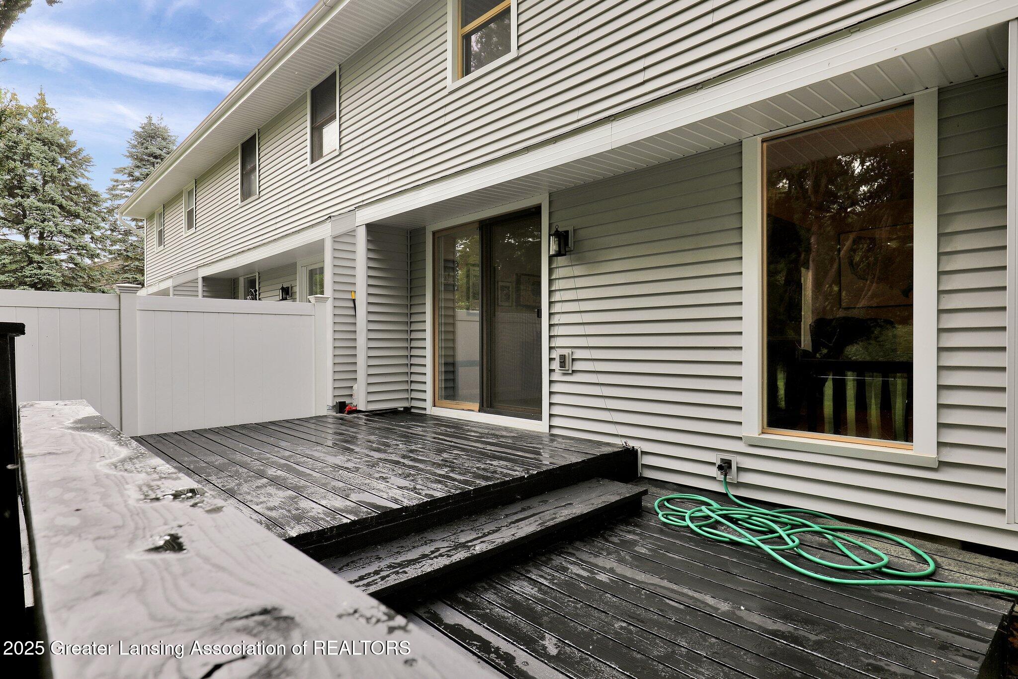 5463 Maple Ridge Road Haslett, MI 48840 - Photo 26 of 32 26-web-or-mls-Open Ended Media-25