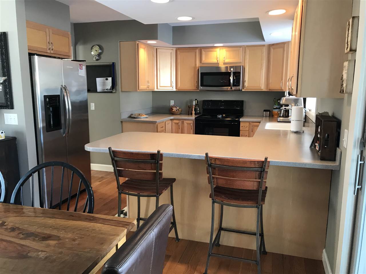 4180 Summerhill Road Traverse City, MI 49684 - Photo 10 of 37 1856877-9.JPG